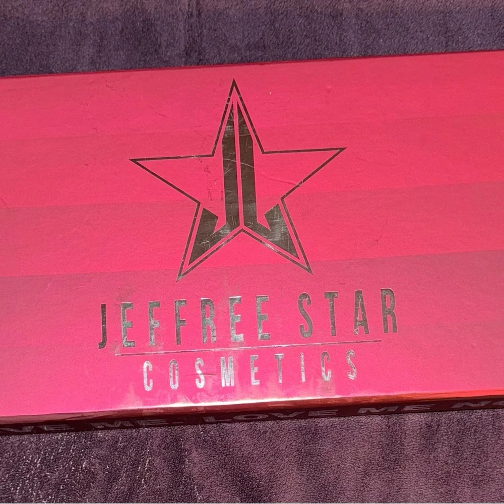 Jeffree Star Mini Velour Liquid Lipstick Set -Pink and Red Shades - Picture 3 of 6